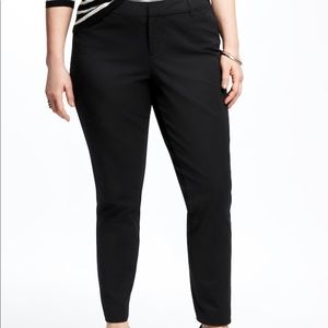 Plus Size Ankle Pixie Pants